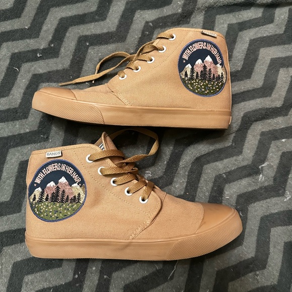 Bangs Hi-Tops - Picture 1 of 6